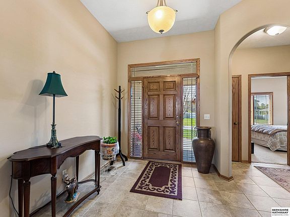 4th image of 1902 Apollo Ln