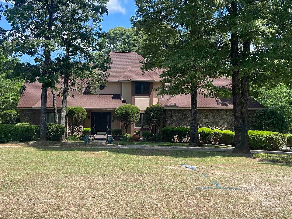 1st image of 329 Norwood Rd