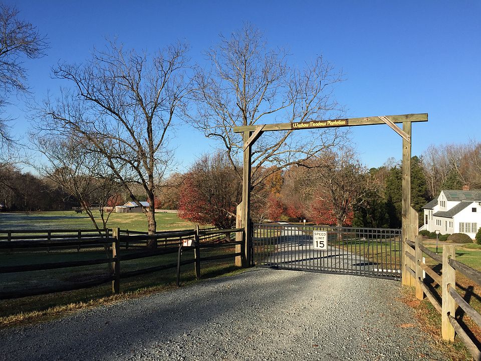 1st image of 18 Snow White Field Road