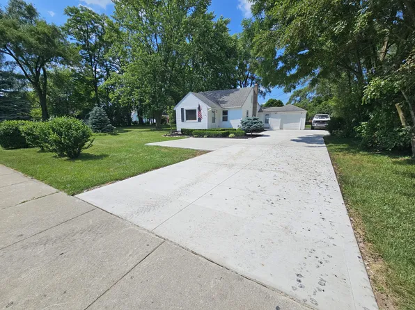 5555 W Utica Rd, Shelby Township, MI 48317
