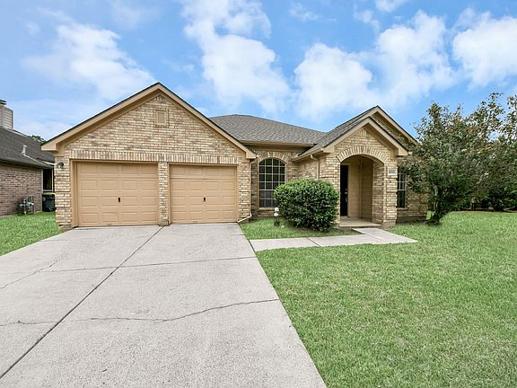 2nd image of 2810 Huntington Way