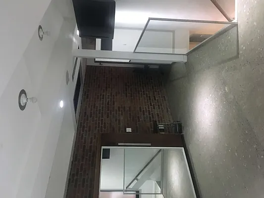 Rented by Hugawall Realty | media 22