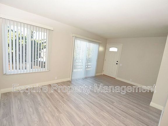 2nd image of 2823 Harbor Blvd