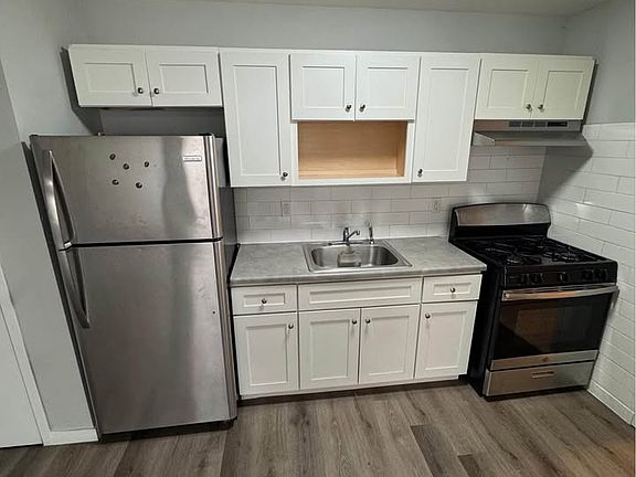 5th image of 203 12th Ave #105