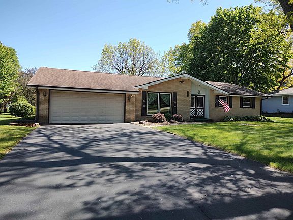 2nd image of 8739 Belvoir Dr