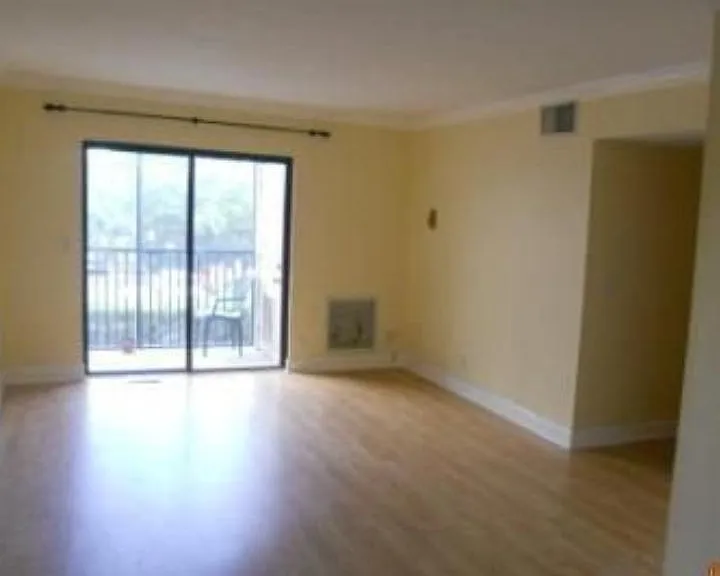 1601 S Flagler Dr #102O — Photo 12