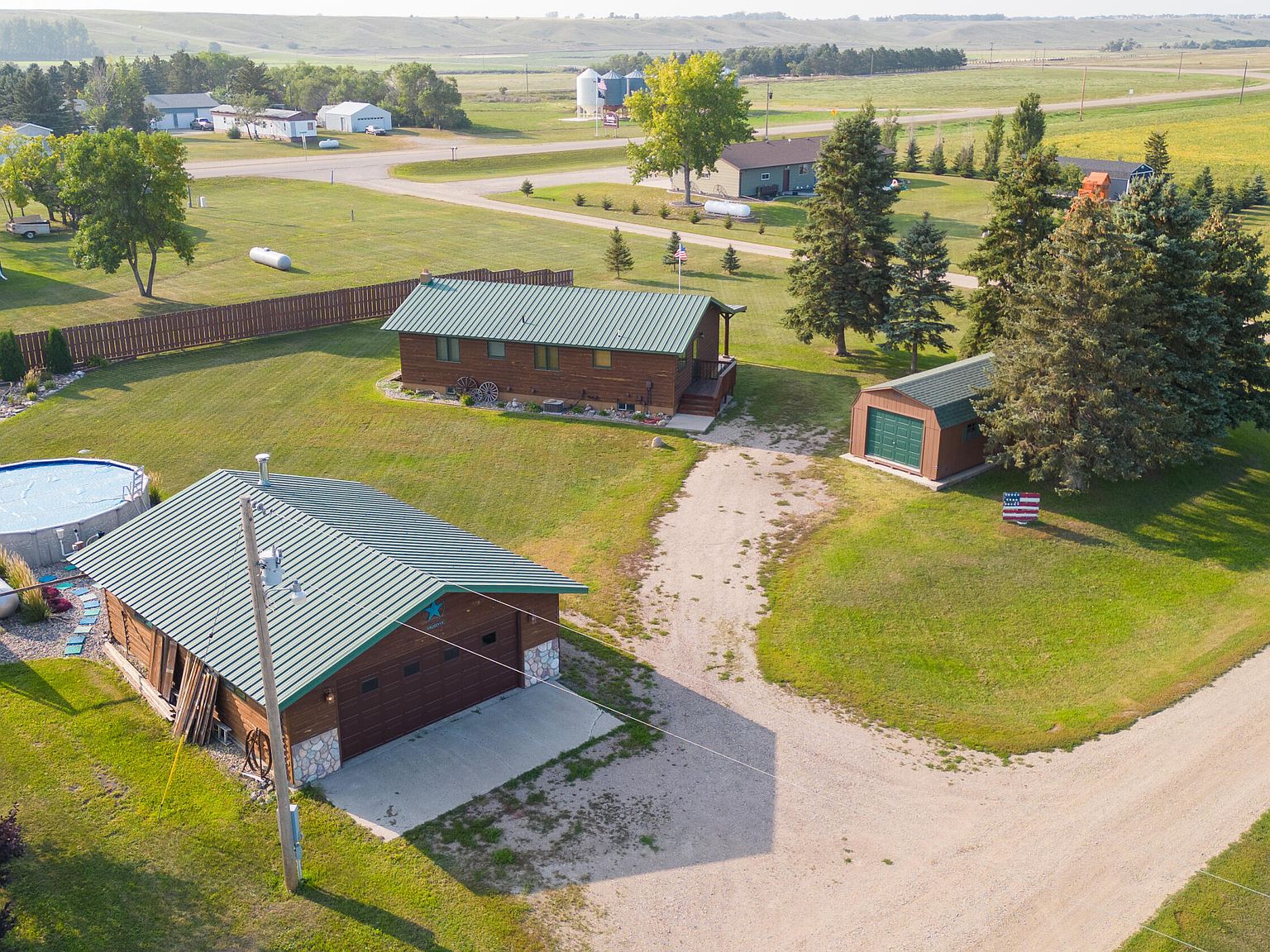 216 4th St N, Ypsilanti, ND 58497 MLS 4009613 Zillow