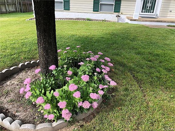 2nd image of 5102 Tiffanywoods Ln