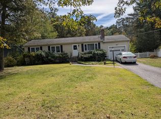 18 Eaton Rd, Framingham, MA 01701