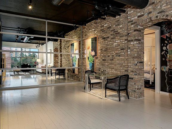 5th image of 1 Waterway Ct APT 5B