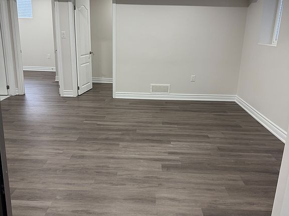4th image of 286 Buttonbush St #Basement