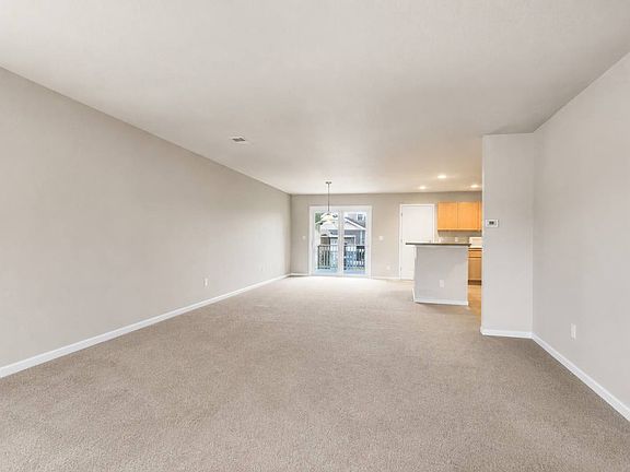 5th image of 5775 Danube St