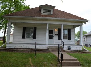 633 E 9th St, Sedalia, MO 65301