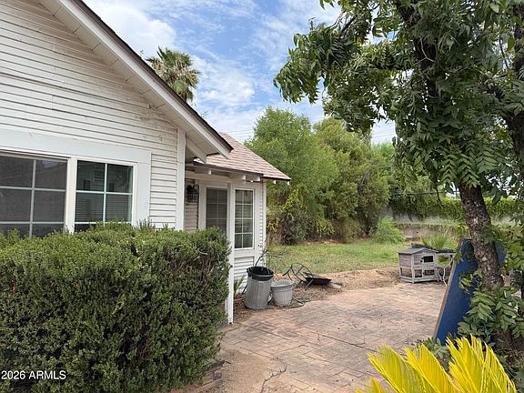 2nd image of 2646 W Morten Ave