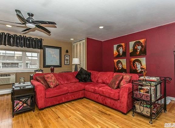 3rd image of 4723 Wilshire Ln