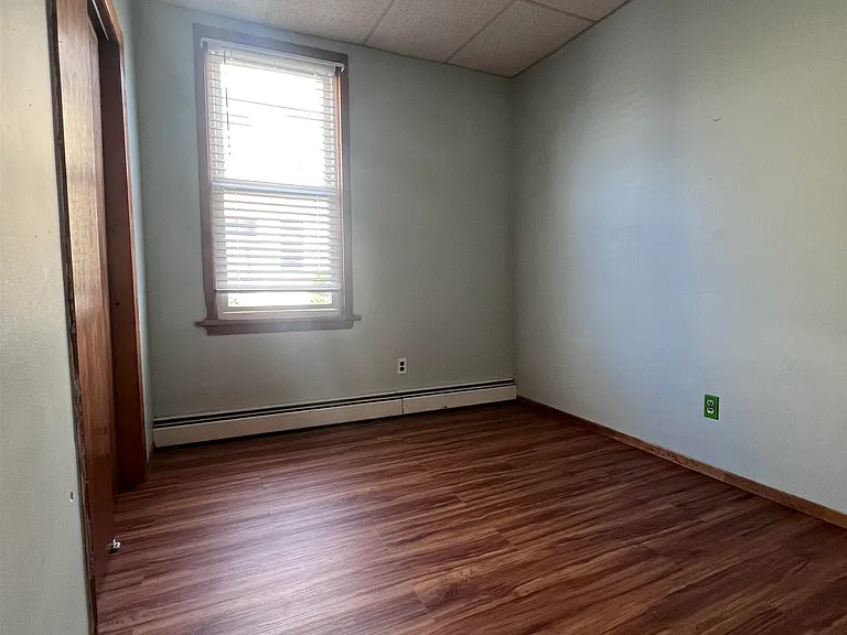 407 Kennedy Blvd #1R — Photo 8
