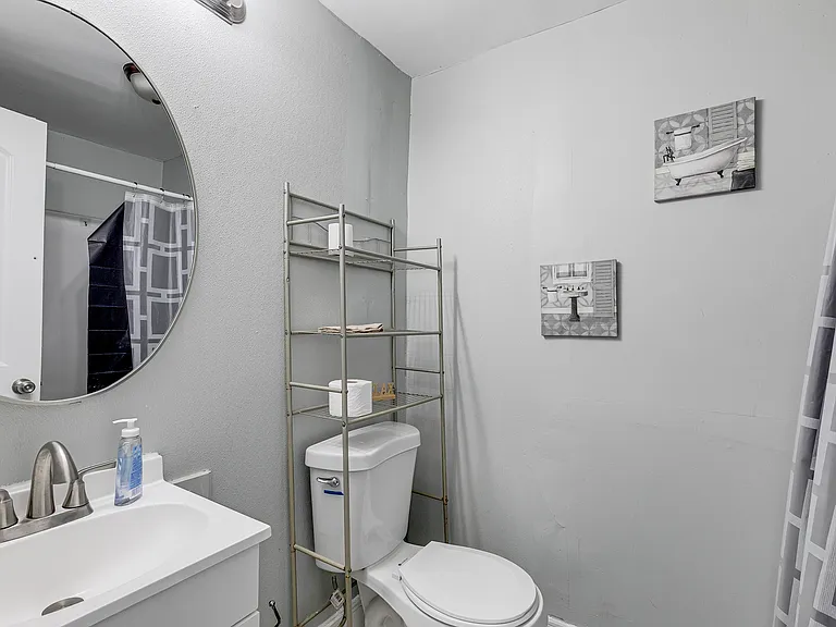 609 N Carolina Ave — Photo 4
