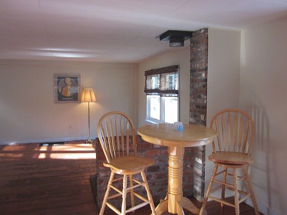 Kitchen-family room