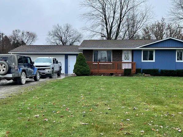 12043 Cook Rd, Gaines, MI 48436