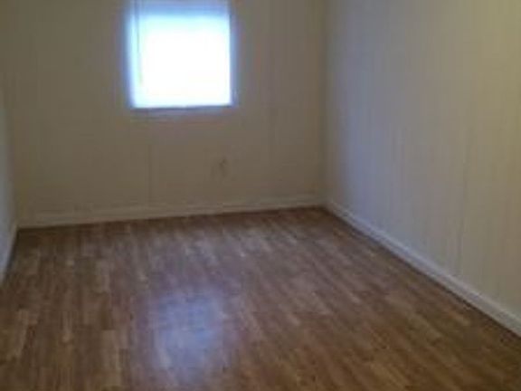4th image of 1126 N 34th St
