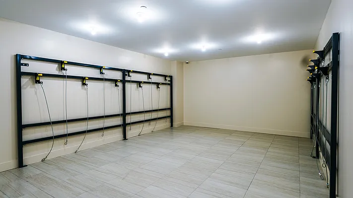 Rented by Nooklyn NYC LLC | media 37