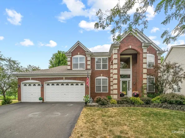 317 Greenwood Pl, Oswego, IL 60543