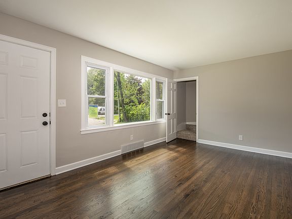 2nd image of 2412 18th Ave