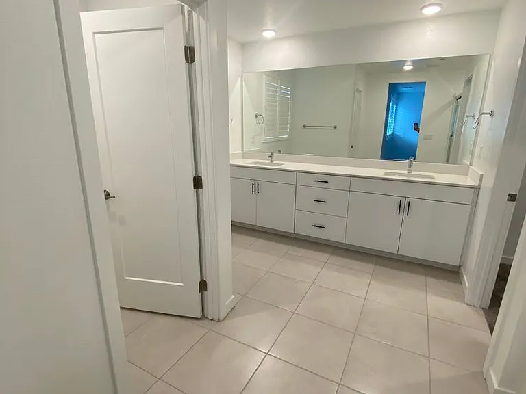 3211 Centano Ave — Photo 22