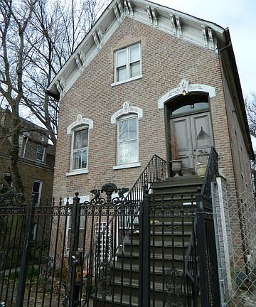 2nd image of 1416 N Maplewood Ave