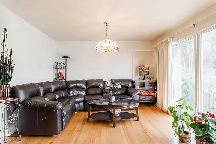 3020 Dublin Dr — Photo 1