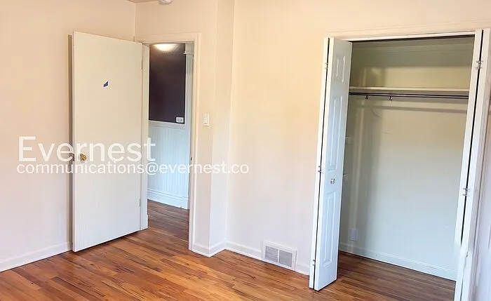 104 Princeton Rd — Photo 15