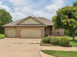 2613 Green Canyon Dr, Edmond, OK 73013