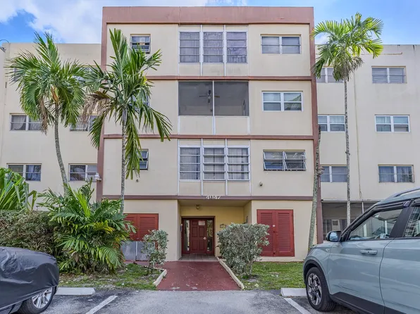 4047 NW 16th Street #307, Fort Lauderdale, FL 33313