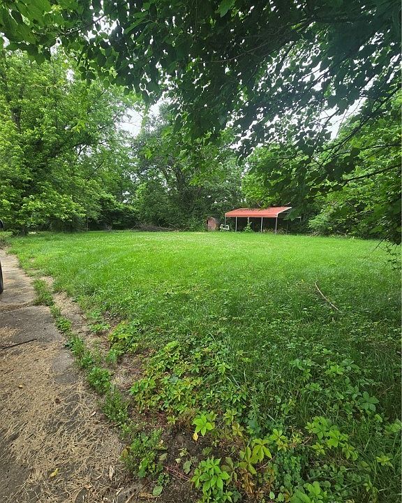 1st image of 4781 Lesourdsville West Chester Rd
