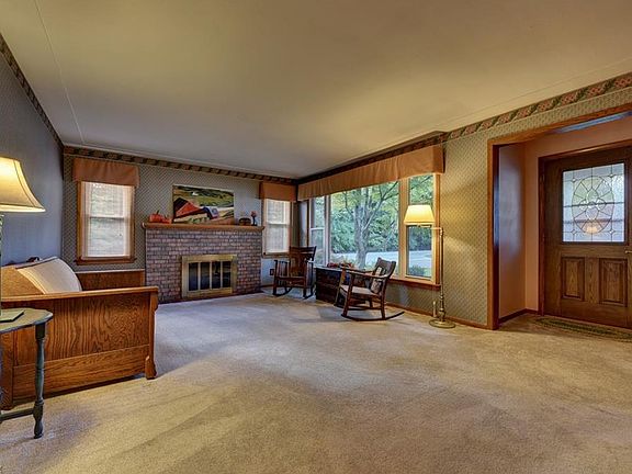 4th image of 101 Maroy Dr