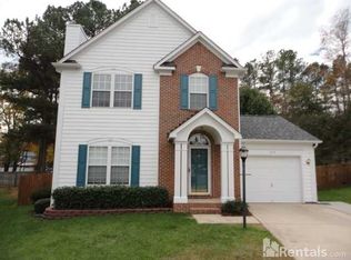 340 Stone Hedge Ct, Holly Springs, NC 27540