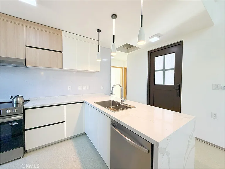 1 Quiet Hills Cir — Photo 14