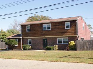 445 Bryn Mawr Dr, Brick, NJ 08723