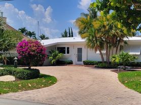 2781 NE 23rd Ct, Pompano Beach, FL