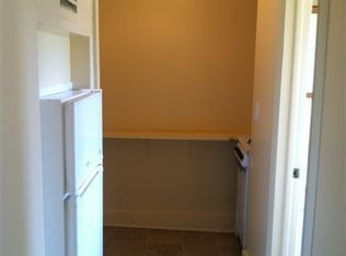 7860 Coyle Rd APT 2, Whitmore Lake, MI 48189