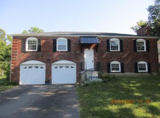 10303 Hartley Dr, Louisville, KY 40223