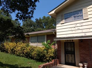 1323 Cloverdale Cir, Hixson, TN 37343