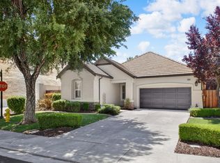 9016 Tee Box Ct, Patterson, CA 95363