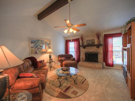 4th image of 3111 Heritage Green Dr