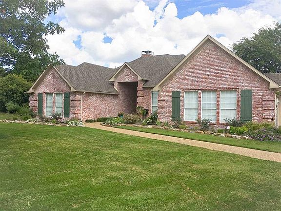 4th image of 613 Dove Hill Cir