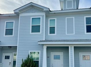 348 N Sand Palm Rd, Freeport, FL 32439