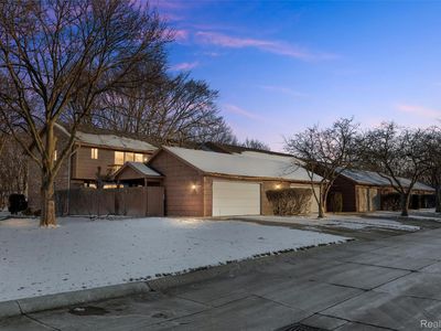 42467 Eldon Ave, Clinton Township, MI, 48038