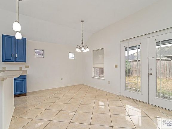 4th image of 4056 Laredo Rd