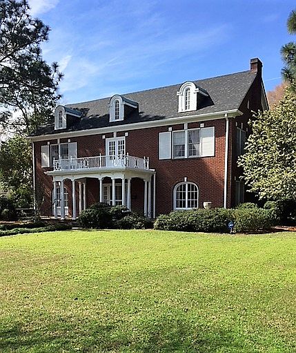 1805 N Elm St, Lumberton, NC 28358 | Zillow