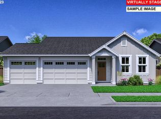 206 SE 18th Ave, Canby, OR 97013